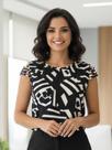 Blusa Feminina com Detalhe em Tule - Tecido Confortável