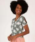 Blusa Feminina Floral Vazada Manga Curta Marisa-31237 Blusa Feminina Floral Vazada Manga Curta Marisa-31237