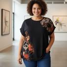 Blusa Feminina Plus Size de Viscose Estampada com Gola Redonda e Manga Morcego Cereja Rosa
