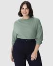 Blusa Feminina Plus Size Gola Dobrada Cava Deslocada Em Malha Térmica