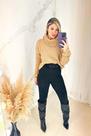Blusa feminina tricô côr bege tamanho médio Blusa feminina tricô côr bege tamanho médio