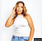 Blusa frente única, malha canelada.