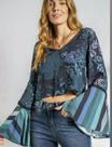 Blusa m/longa flare