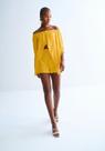 Blusa Ombro a Ombro Assimétrica com Pontas -