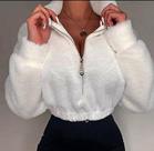 Blusa pelúcia