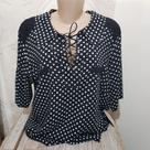 blusa preta de bolinha