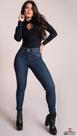 Blusa preta manga longa com decote gota