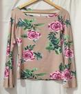 Blusa rosa de manga comprida Blusa rosa de manga comprida