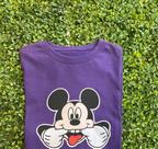 Blusa T-Shirt / Feminina / com manga / na cor lilás / Disponível no Tamanho M