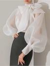 Blusa Transparente Plus Size Branca com Renda e Manga Bufante - Elegante Top para Festa