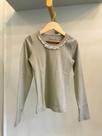 Blusa verde com bordado