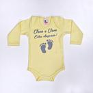 Body Bebê Suedine Manga Longa Amarelo Estou Chegando Body Bebê Suedine Manga Longa Amarelo Estou Chegando