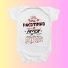 Body de Bebê Roupinha Presente Mimo Temático Pacotinho de Amor da Dinda Madrinha Rosa Menina Rosa Me Body de Bebê Roupinha Presente Mimo Temático Pacotinho de Amor da Dinda Madrinha Rosa Menina Rosa Me