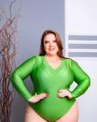 Body plus size manga longa