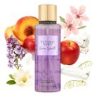 Body Splash Shimmer Love Spell 250ml Perfume Corporal com Brilho e Fixação