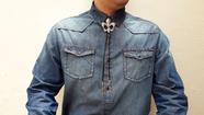 Bolo tie - gravata texana flor de lis