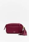 Bolsa crossbody com pingente barbicacho lp easy - Bolsa crossbody com pingente barbicacho lp easy -