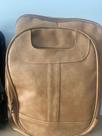 Bolsa de costas couro caramelo Bolsa de costas couro caramelo