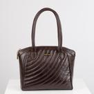 Bolsa de couro com matelassê Rebeca
