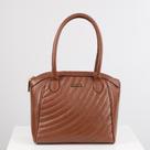 Bolsa de couro com matelassê Rebeca