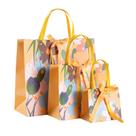 Bolsa de presente, papel cartolina, estilo minimalista com laço, 3 peças Bolsa de presente, papel cartolina, estilo minimalista com laço, 3 peças