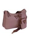 Bolsa em couro feminina Sagga longa com opção de transversal bolsinha porta objetos removível.