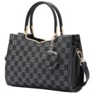 Bolsa Feminina Alta Qualidade + Chaveiro Espelho Chenson