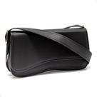 Bolsa Feminina Baguete de Ombro Aba Irregular Boho Chic Cor:Preto