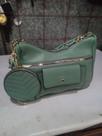 Bolsa feminina bem versatil