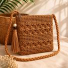 Bolsa Feminina Boho Chic Clutch Transversal Artesanal Palha Com Franjas Cor:02 Bolsa Feminina Boho Chic Clutch Transversal Artesanal Palha Com Franjas Cor:02