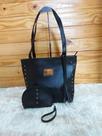 Bolsa feminina em material sintético