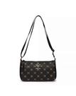 Bolsa feminina em monograma