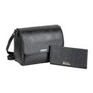 Bolsa Feminina Executiva Transversal de Lado Baú + Carteira de Mão Preta