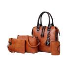 Bolsa Feminina Luxuosa de Couro com Borla - Conjunto com 4 Peças Bolsa Feminina Luxuosa de Couro com Borla - Conjunto com 4 Peças