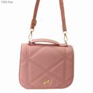 Bolsa Feminina Mão / Transversal Porta Celular Matelassê com Tampa 1055 Bolsa Feminina Mão / Transversal Porta Celular Matelassê com Tampa 1055