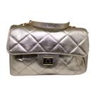 Bolsa feminina media alca de corrente 251 ouro metalizado 2128 om