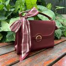 Bolsa Feminina Media com Alca Ajustavel Miss Dong Vinho Bolsa Feminina Media com Alca Ajustavel Miss Dong Vinho