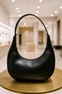 Bolsa Feminina Meia Lua Baguete De Ombro Tendencia Moderna Festa Elegante Varias Cores