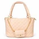 Bolsa Feminina Moderna com Alça e Fechamento Superior em Zíper Bolsa Feminina Moderna com Alça e Fechamento Superior em Zíper