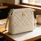 Bolsa Feminina Moleca Transversal Delicada 50062