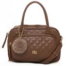 Bolsa Feminina Rafitthy Matelassê Com Bolso Frontal E Pompom Chocolate Brown Bolsa Feminina Rafitthy Matelassê Com Bolso Frontal E Pompom Chocolate Brown