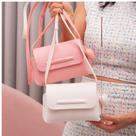 Bolsa Feminina Tiracolo Vivaz Suelen Cool Luxo Moderna Estilo Matelassê Alça Regulável Bolsa Feminina Tiracolo Vivaz Suelen Cool Luxo Moderna Estilo Matelassê Alça Regulável