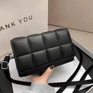 Bolsa Feminina Transversal Cor:Preto Bolsa Feminina Transversal Cor:Preto
