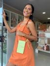 Bolsa feminina transversal para celular Giulia Bardô com alça ajustável