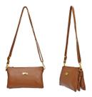 Bolsa Feminina Transversal Pequena Marrom Claro em Couro Alça Comprida Regulável 5 Divisões Internas Madamix Bolsa Feminina Transversal Pequena Marrom Claro em Couro Alça Comprida Regulável 5 Divisões Internas Madamix