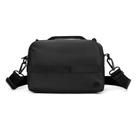 Bolsa Messenger de nylon impermeável para homens, tamanho pequeno, preta