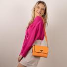 Bolsa Pequena Colorida com Corrente Dourada e Alça Transversal - Rafitthy - Laranja Neon