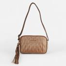 Bolsa Poppy em Couro com Detalhe em Franja Caramelo Metalizado Bolsa Poppy em Couro com Detalhe em Franja Caramelo Metalizado