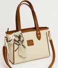 Bolsa Tiracolo Feminina Média Espaçosa Mais Pompom ou Lenço.