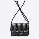 Bolsa Tiracolo Tweenie Preta com Tachas Prata 580.207